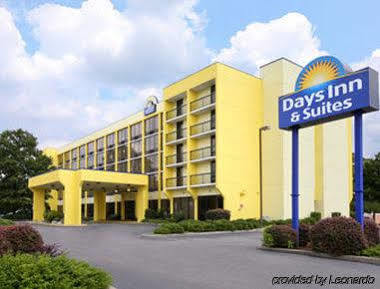 Days & By Wyndham Se Ft Jackson Hotel 2*
