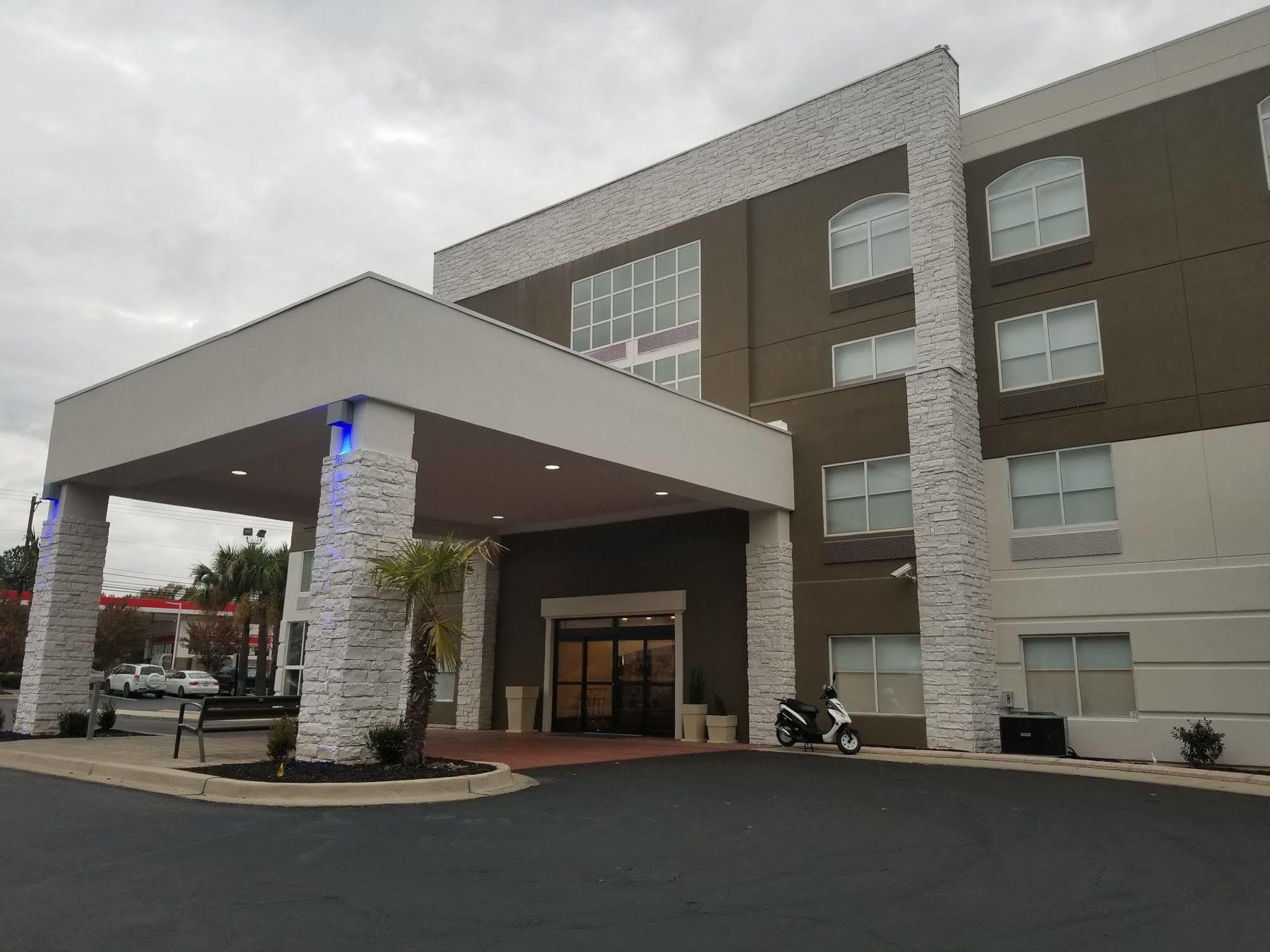 Delta By Marriott Northeast 3*