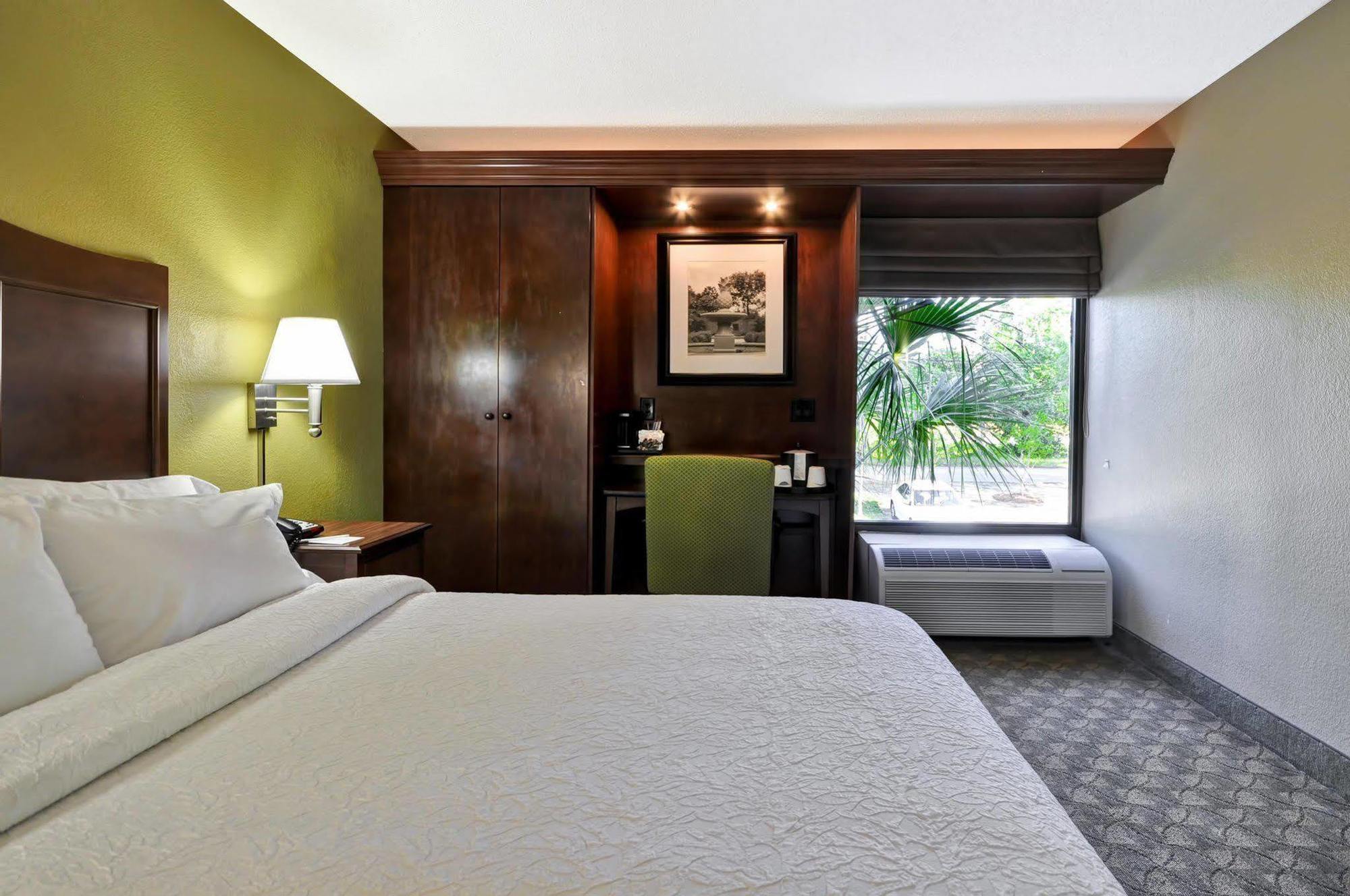 Hotel Hampton Columbia-i-26 Airport Columbia