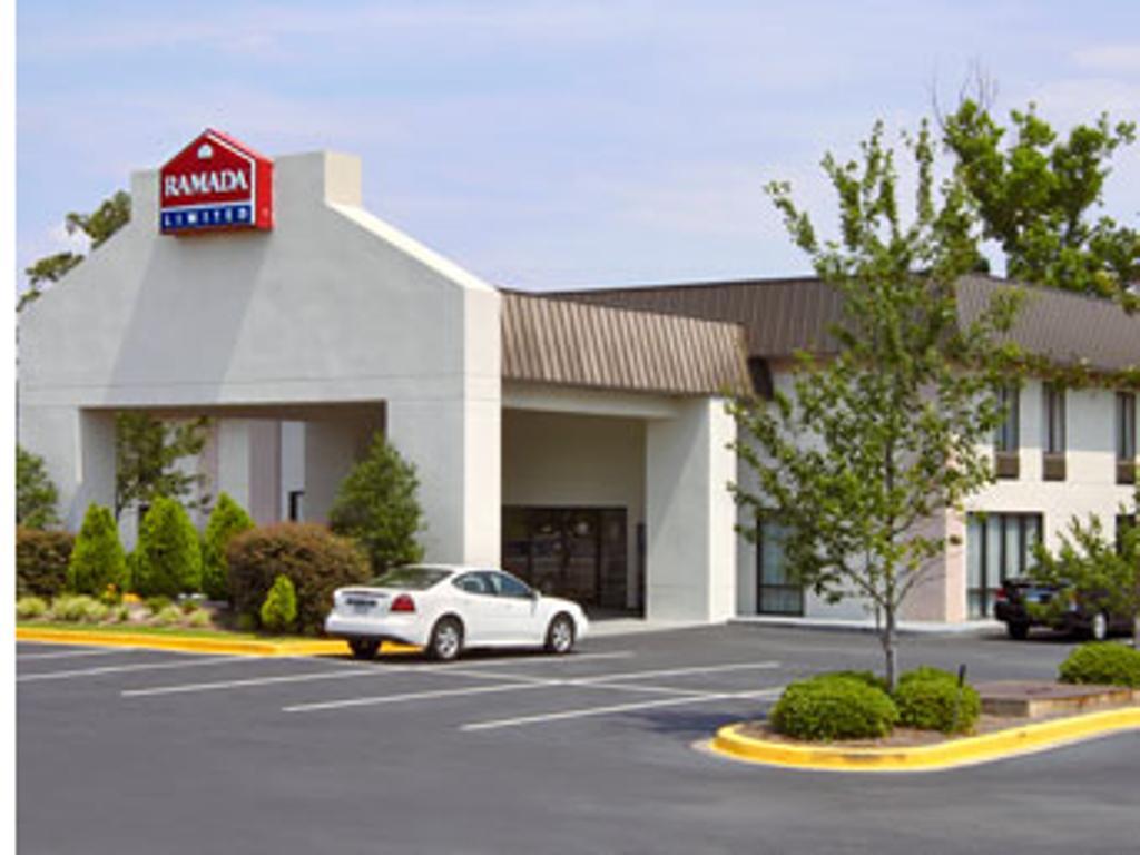 Ramada Limited - Hotel 2*
