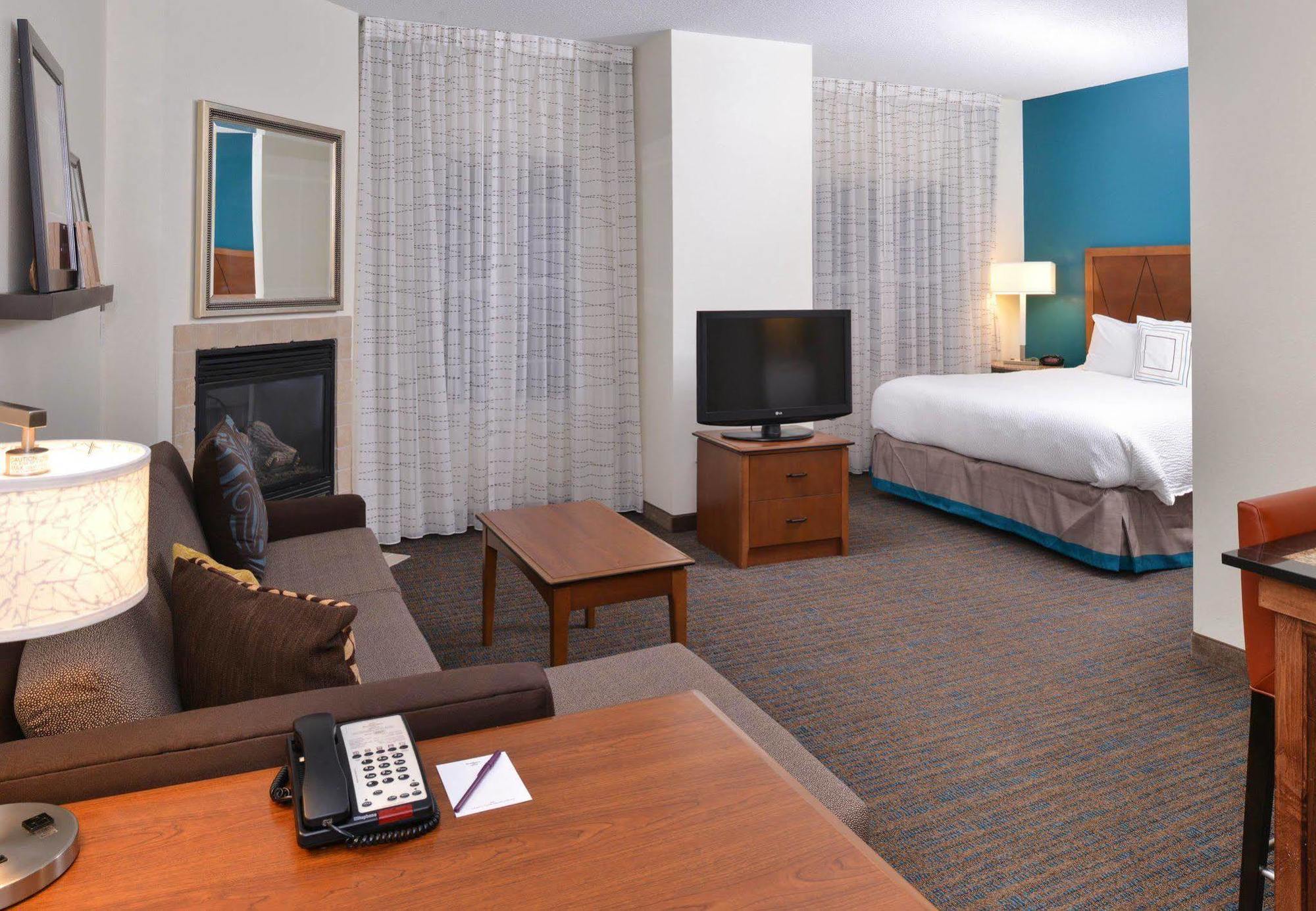 Northeast/fort Jackson Area Hotel
