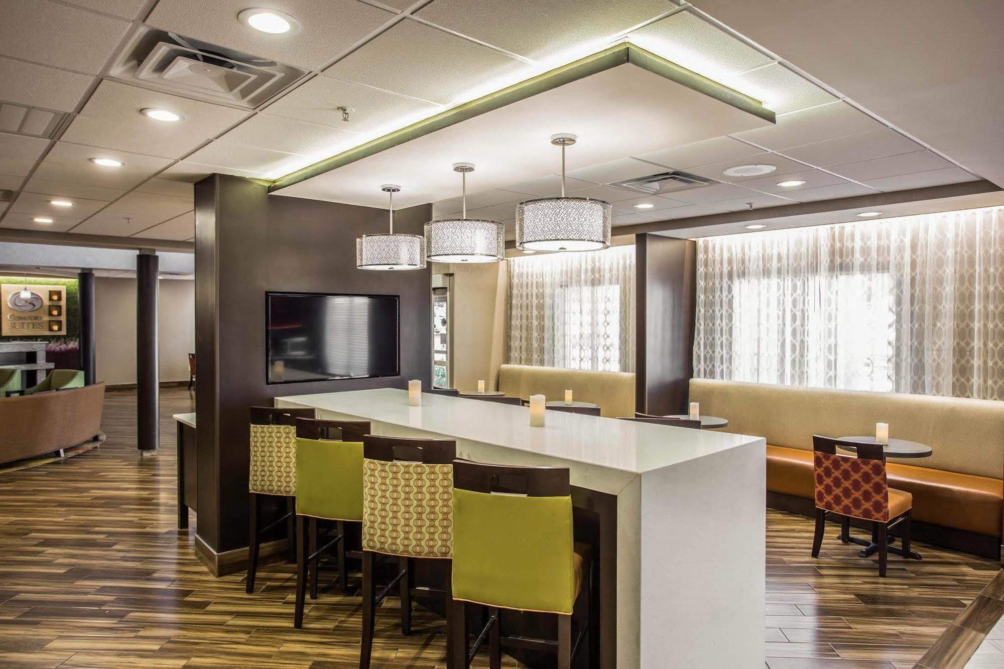 Comfort At Harbison Hotel 3*