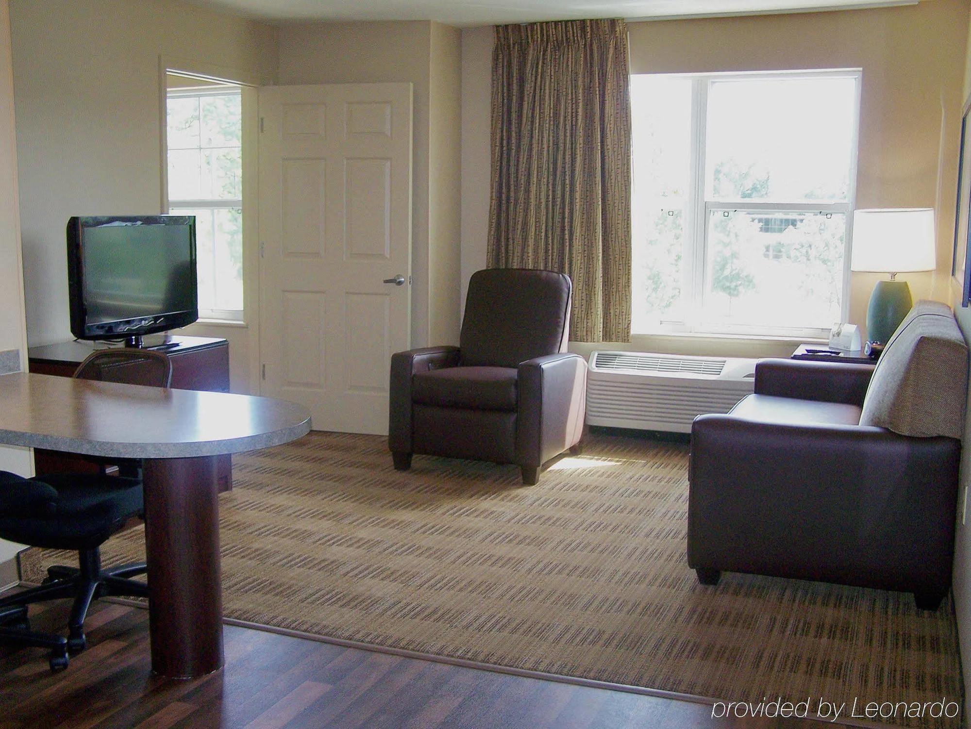 Extended America Select - - Northwest Harbison Columbia