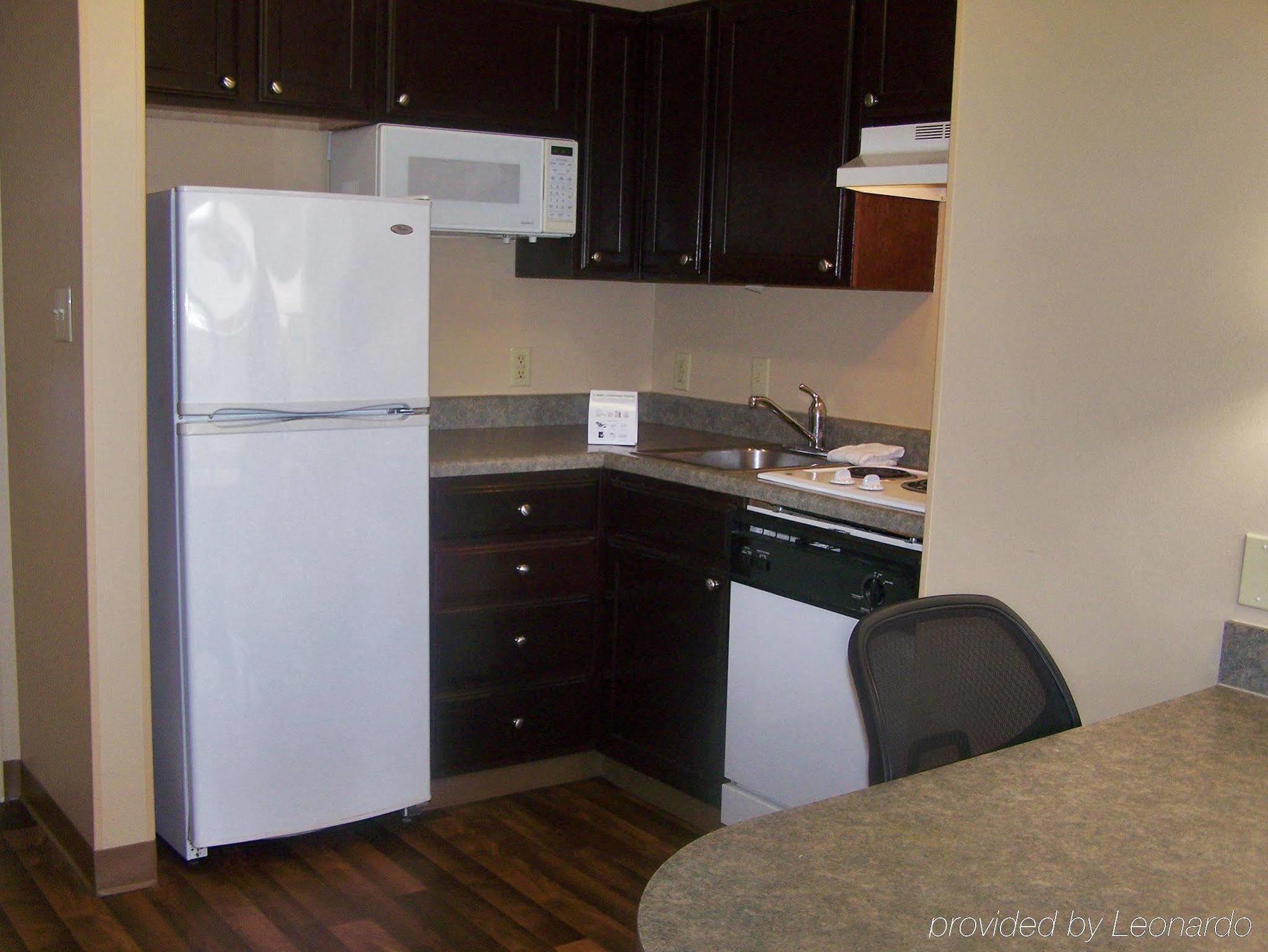 Extended America Select - - Northwest Harbison