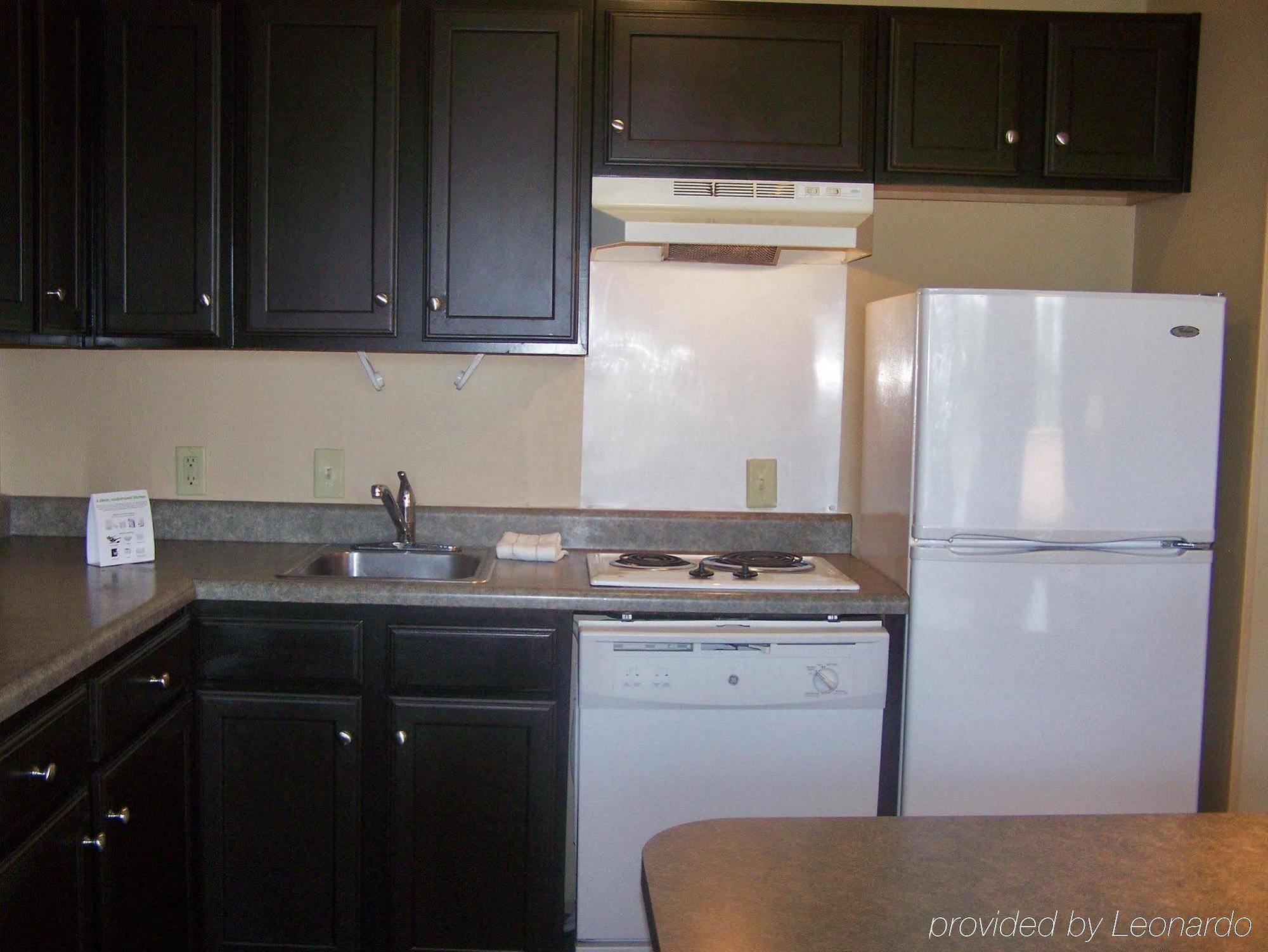 Extended America Select - - Northwest Harbison Hotel