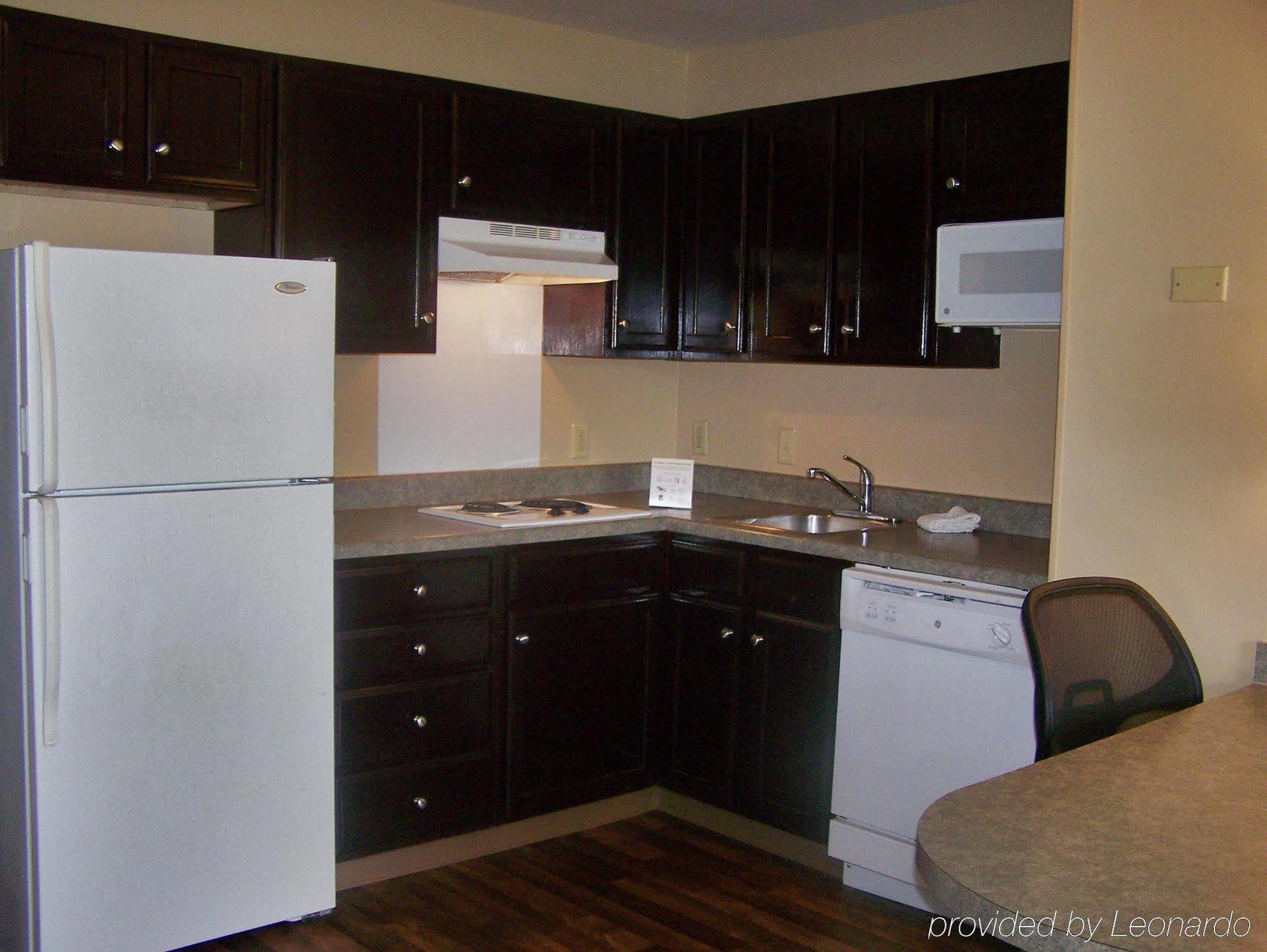 Extended America Select - - Northwest Harbison Hotel 2*