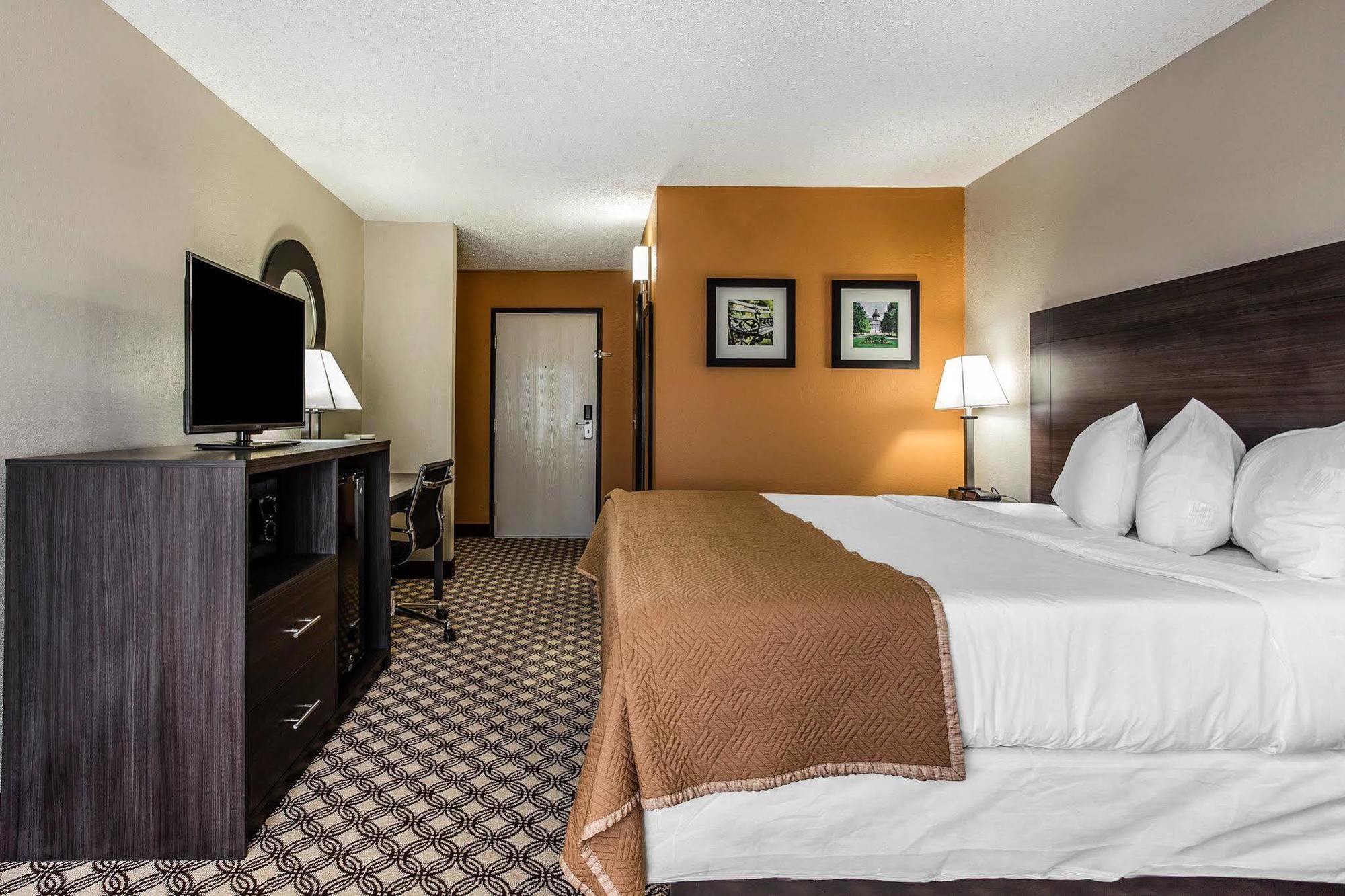Hotel Suburban Northwest 3*