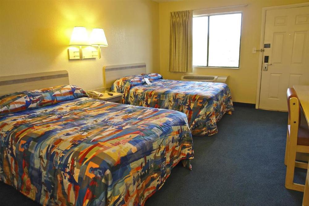 Hotel 6-columbia, Sc - West 2*