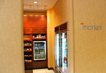 By Marriott Northwest/harbison Hotel Columbia