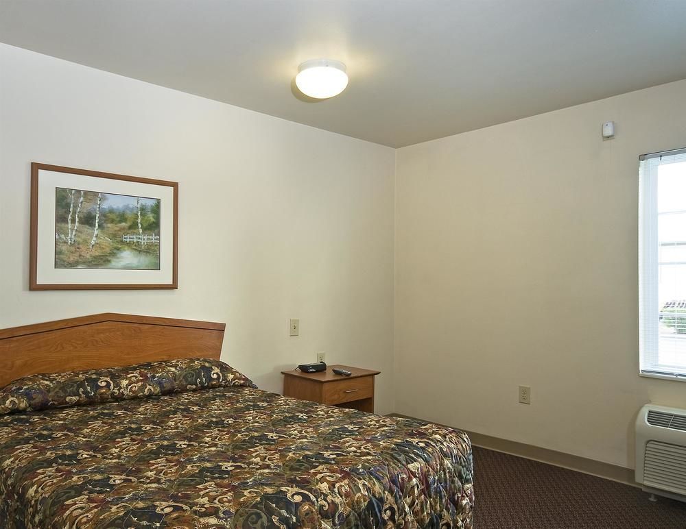 Woodspring Jackson Hotel