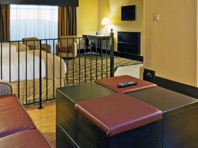 Holiday Express & Columbia-fort Jackson By Ihg Hotel