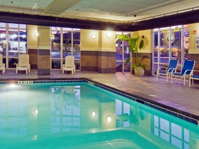 Hotel Holiday Express & Columbia-fort Jackson By Ihg 2*
