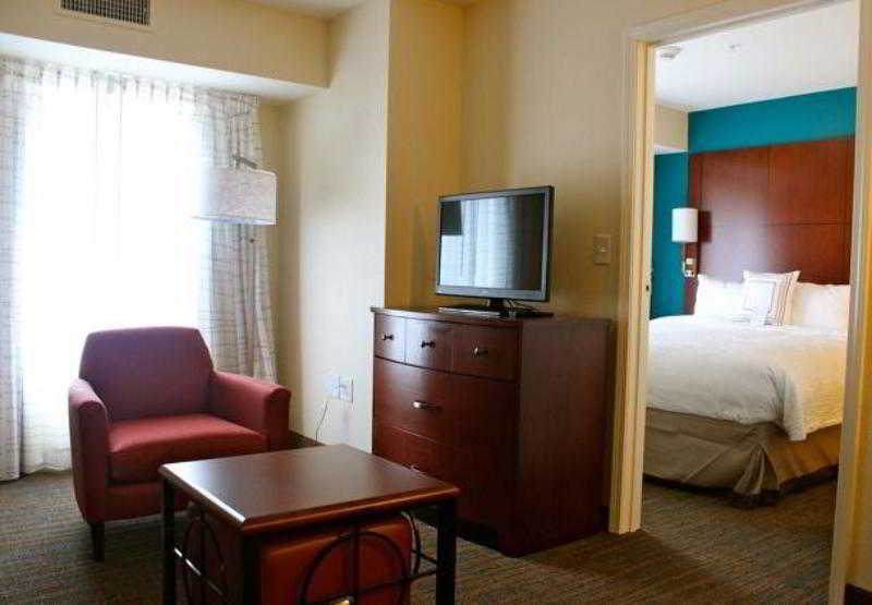Hotel By Marriott Northwest/harbison