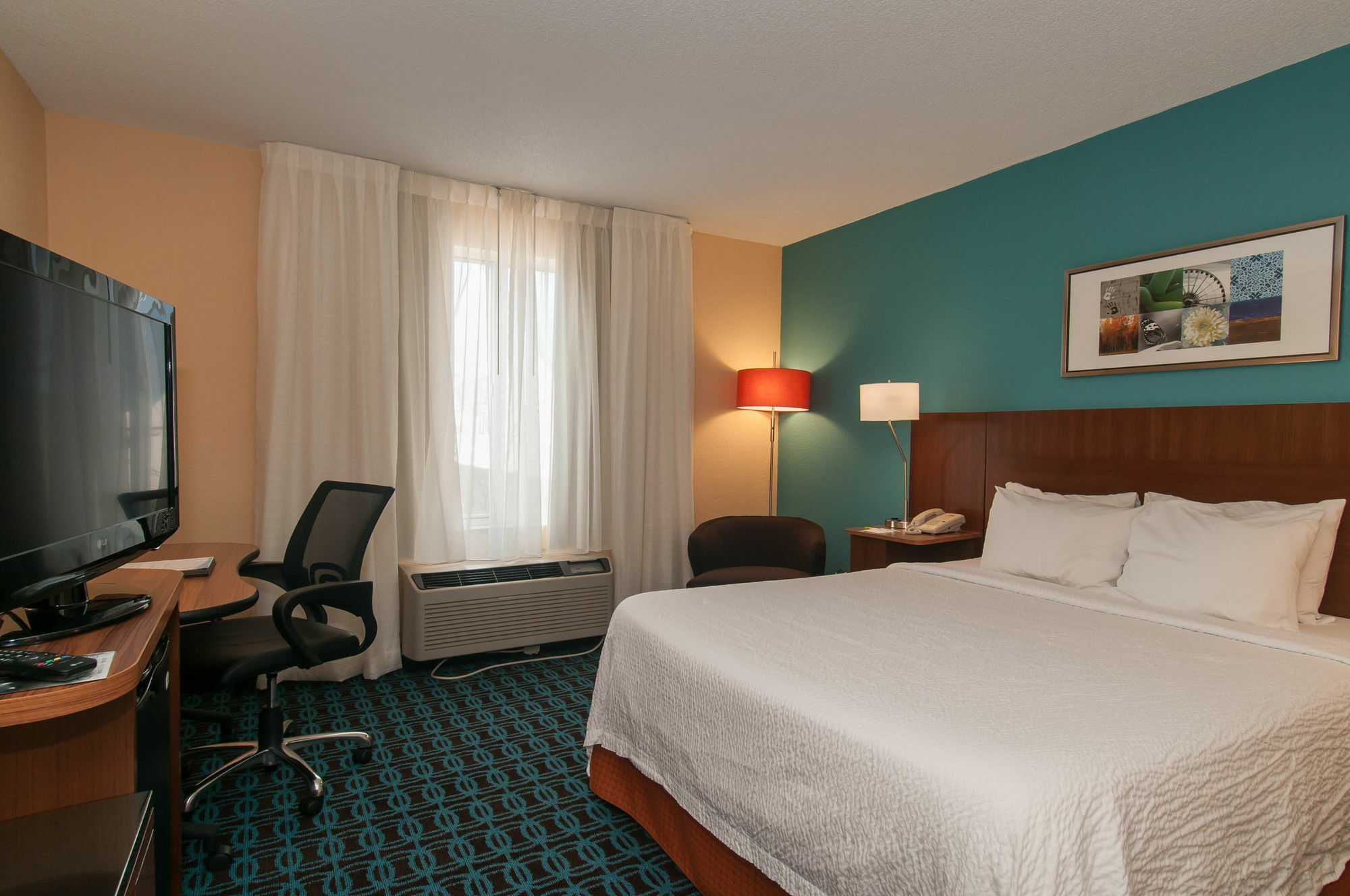 Fairfield By Marriott & Harbison 3*