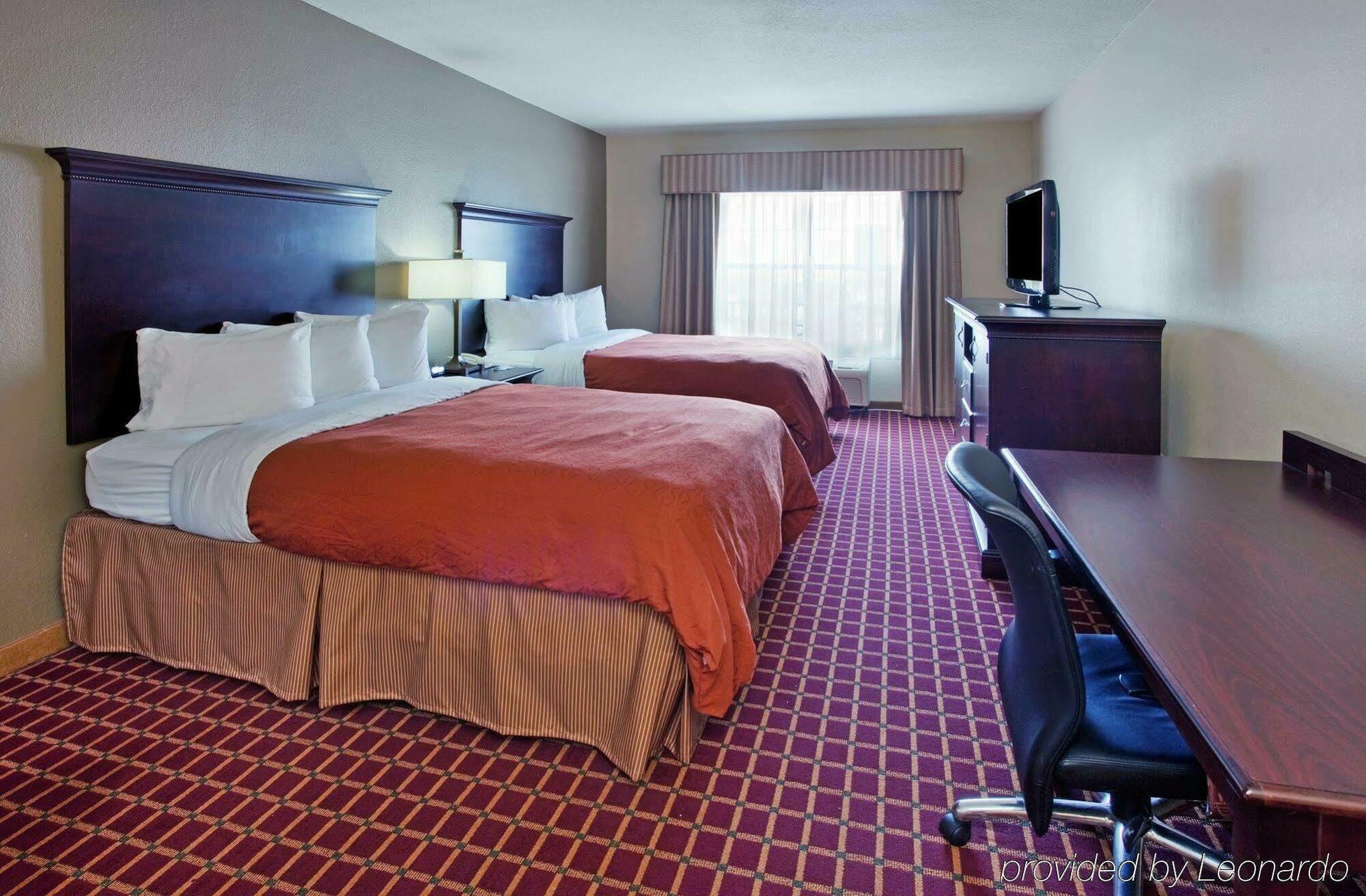 Country & By Radisson, Columbia, Sc Hotel 2*