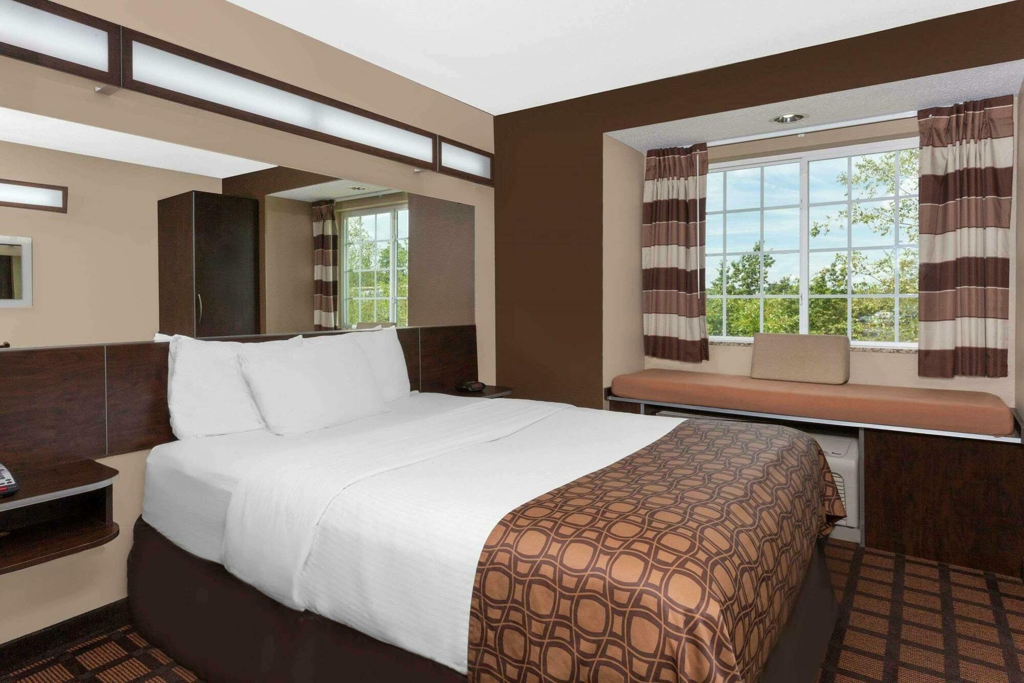 Motel Microtel & By Wyndham Columbia
