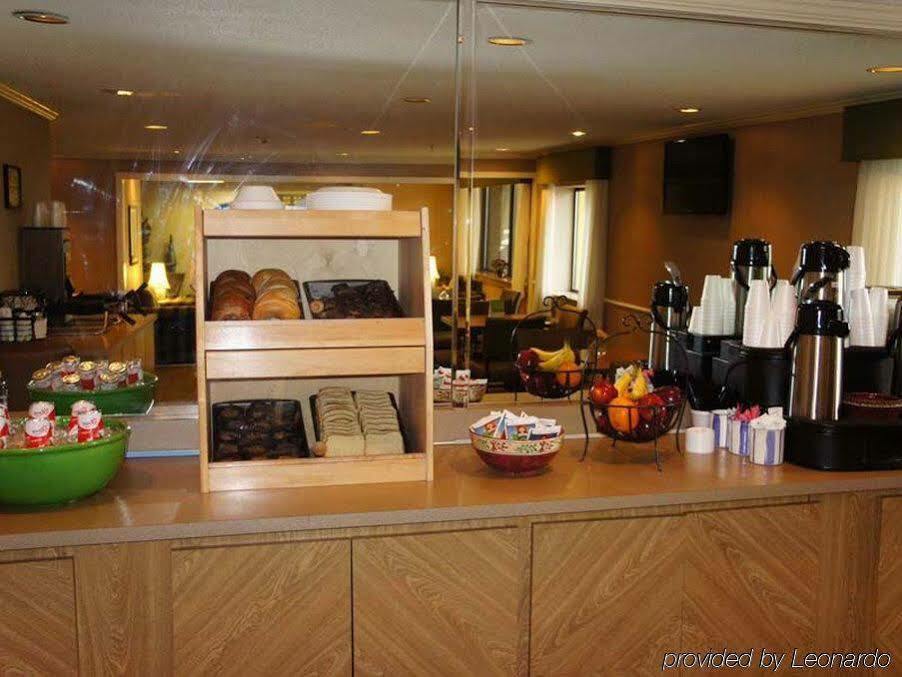 Hotel La Quinta By Wyndham Ne Fort Jackson Columbia