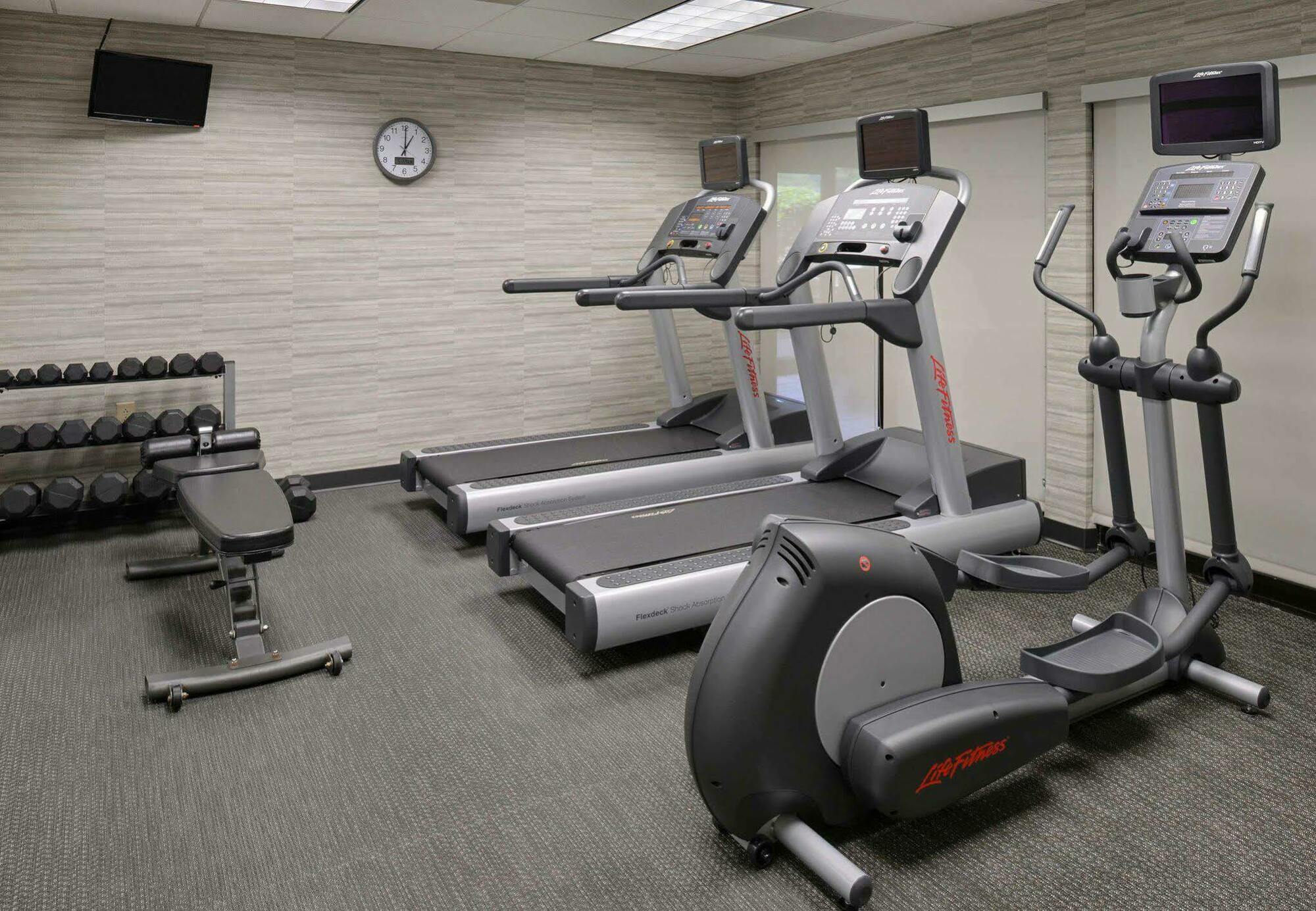 Courtyard By Marriott Northeast/fort Jackson Area 3*