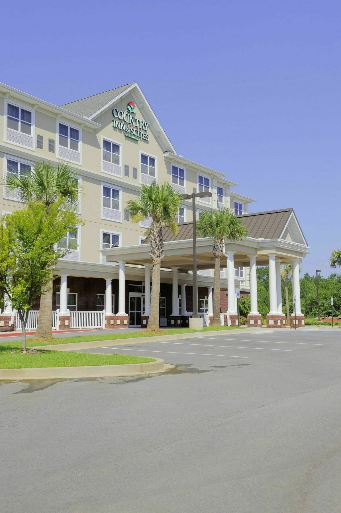 Country & By Radisson, At Harbison, Sc Columbia