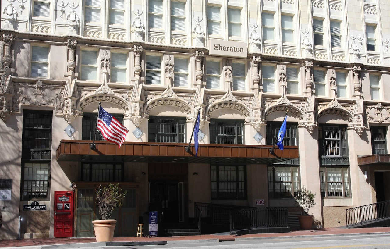 Hotel Sheraton Downtown 3*
