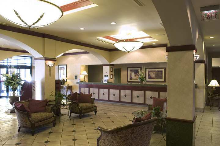 Embassy By Hilton Greystone 4* Columbia
