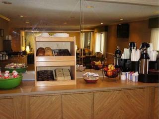 Hotel Wyndham Garden Columbia-ft Jackson 3*