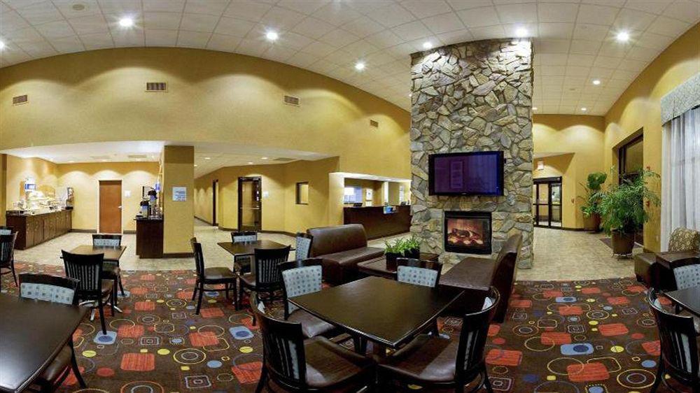 Fairfield & Downtown Hotel