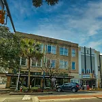 Kasa Main Street Columbia