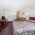 Knights Inn - Columbia