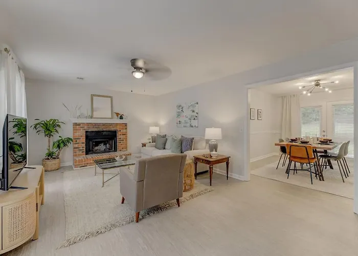 Coldstream Family Home