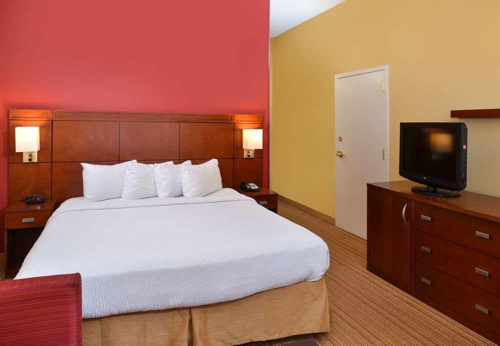 Courtyard By Marriott Northeast/fort Jackson Area