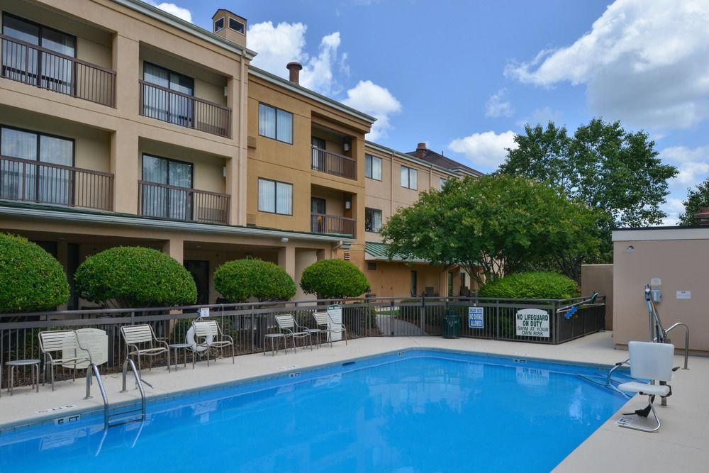 Hotel Courtyard By Marriott Northeast/fort Jackson Area