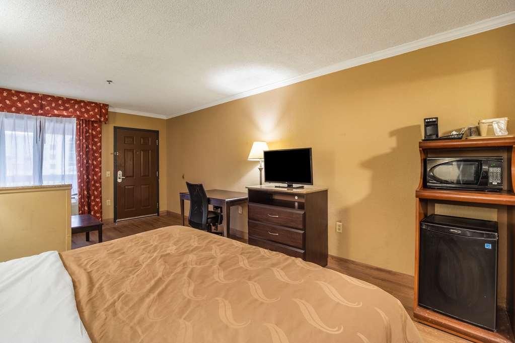 Hotel Quality And Ft Jackson Maingate Columbia