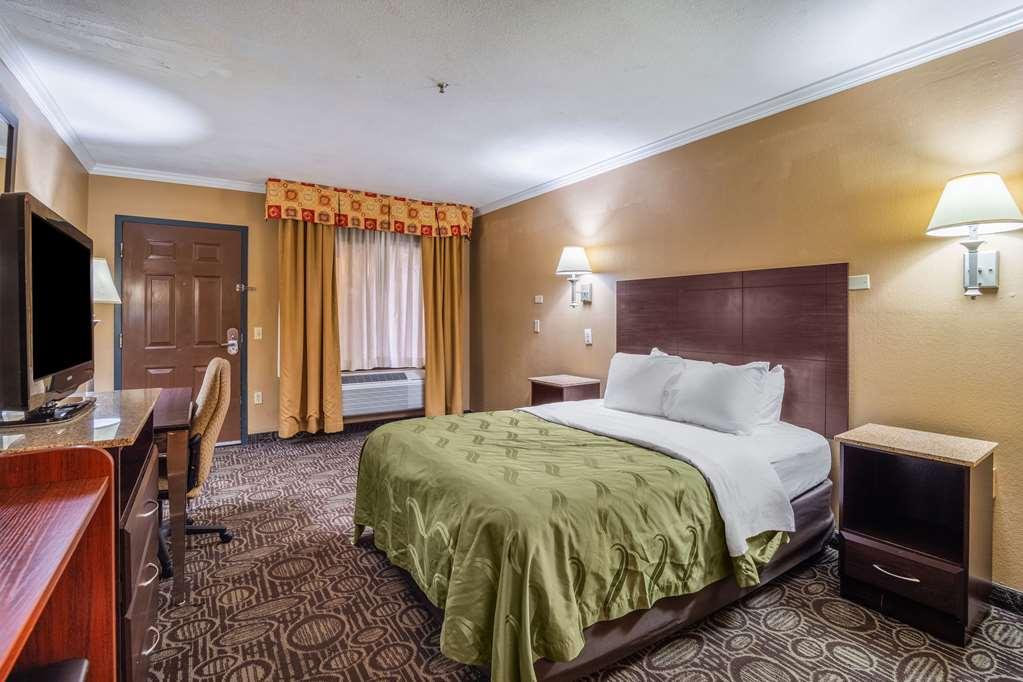 Hotel Quality And Ft Jackson Maingate Columbia