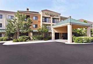 Courtyard By Marriott Northeast/fort Jackson Area 3*
