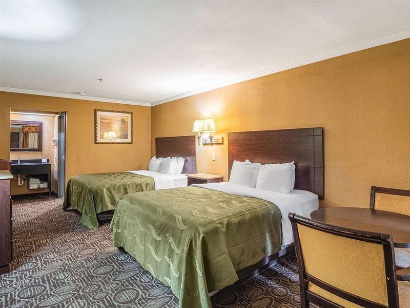 Hotel Quality And Ft Jackson Maingate Columbia
