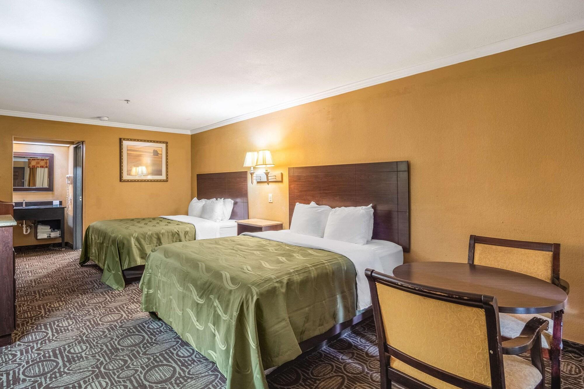 Quality And Ft Jackson Maingate 3* Columbia