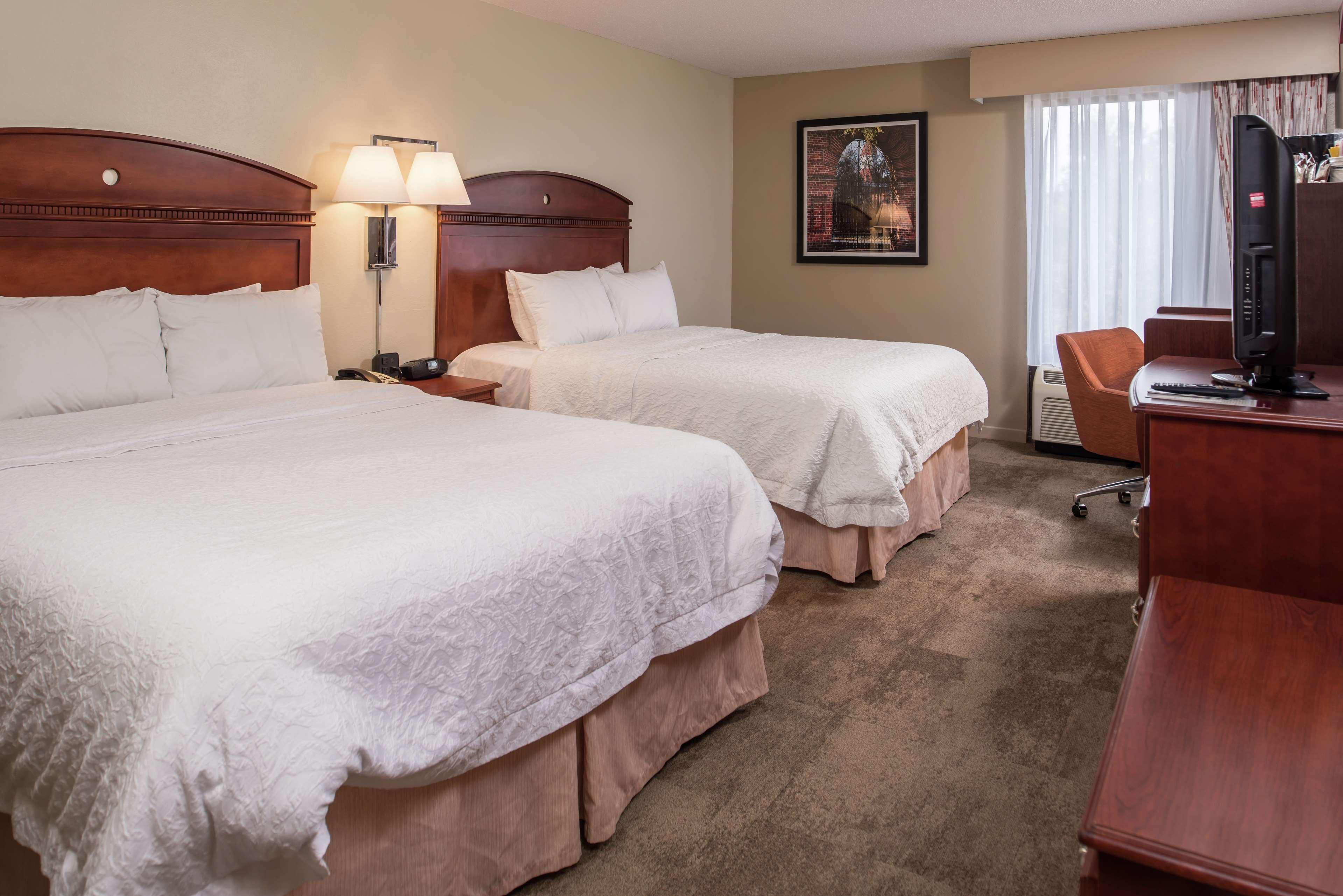 Hampton Northeast-fort Jackson Area Hotel Columbia