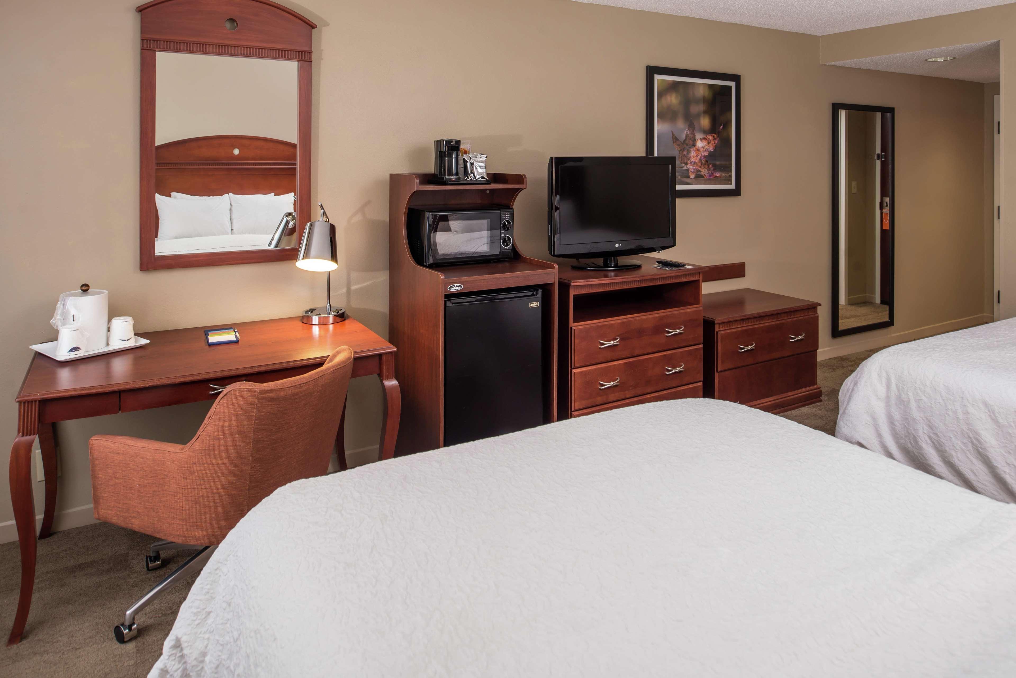 Hampton Northeast-fort Jackson Area Hotel Columbia