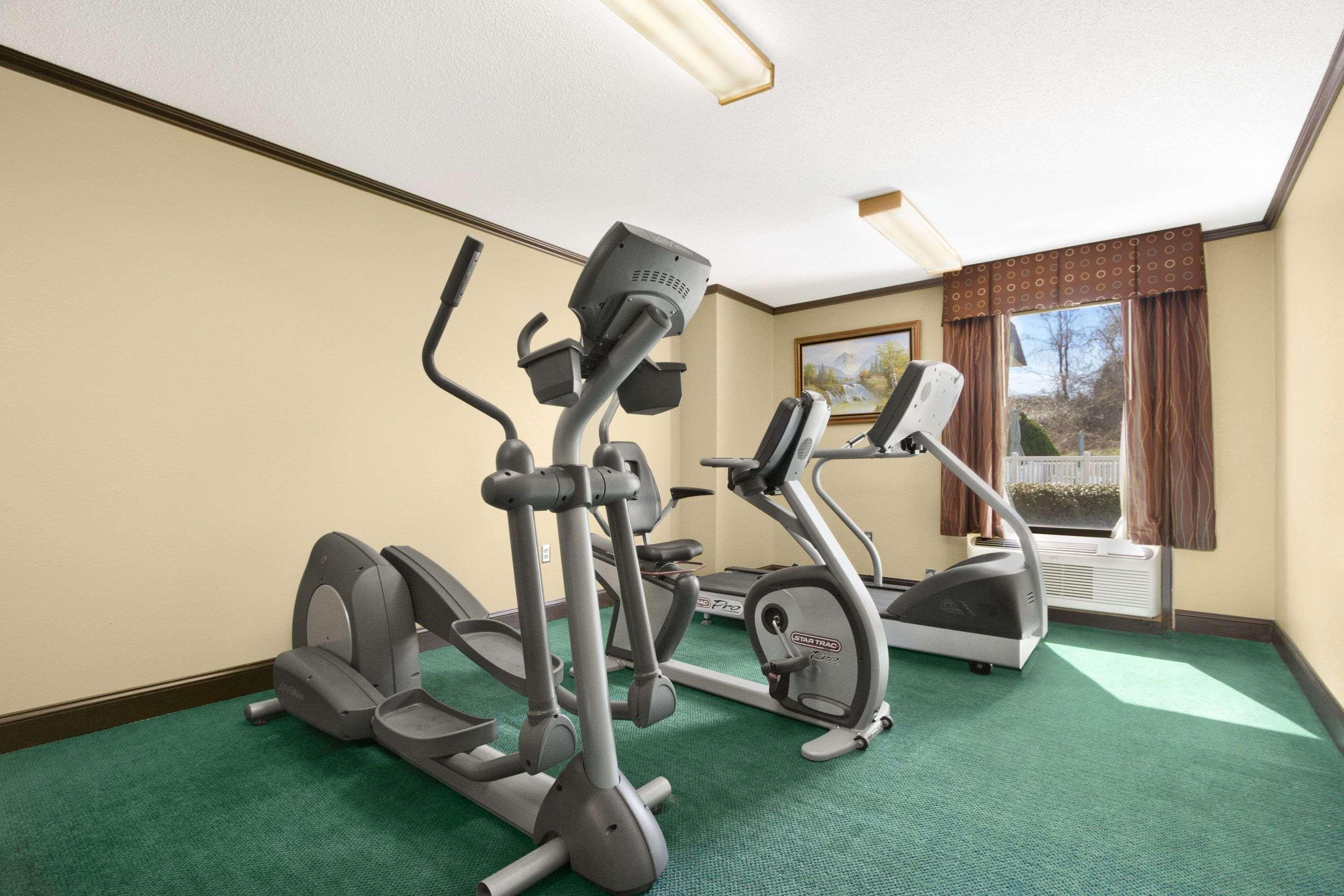 Ramada Limited - 2*