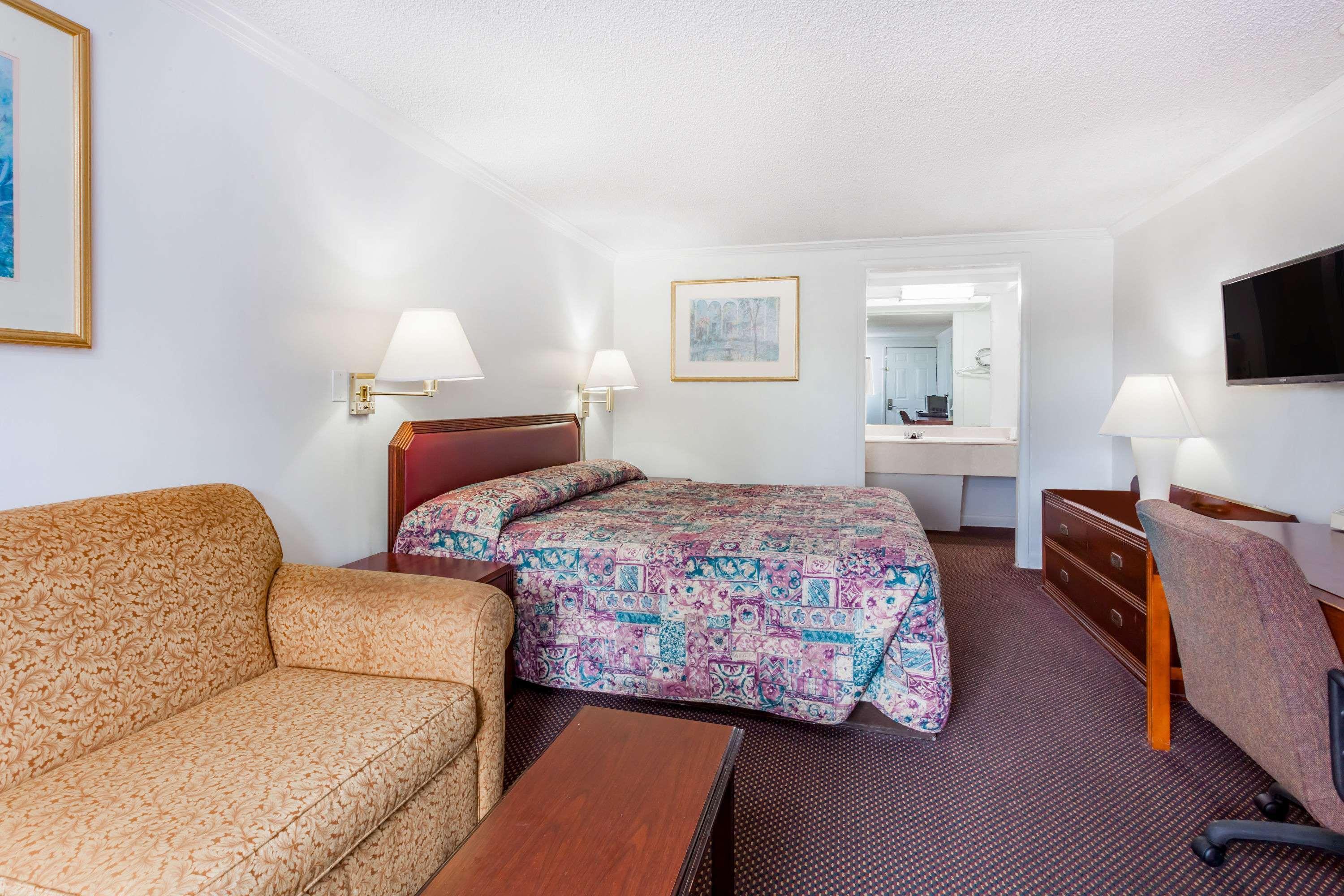 Hotel Knights - Columbia