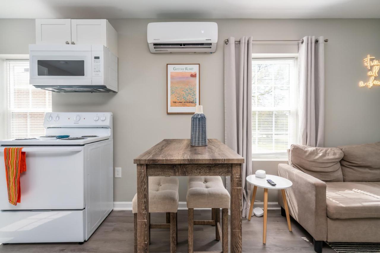 Vibrant 1 Bed Near Downtown Cola! Apartamento Columbia
