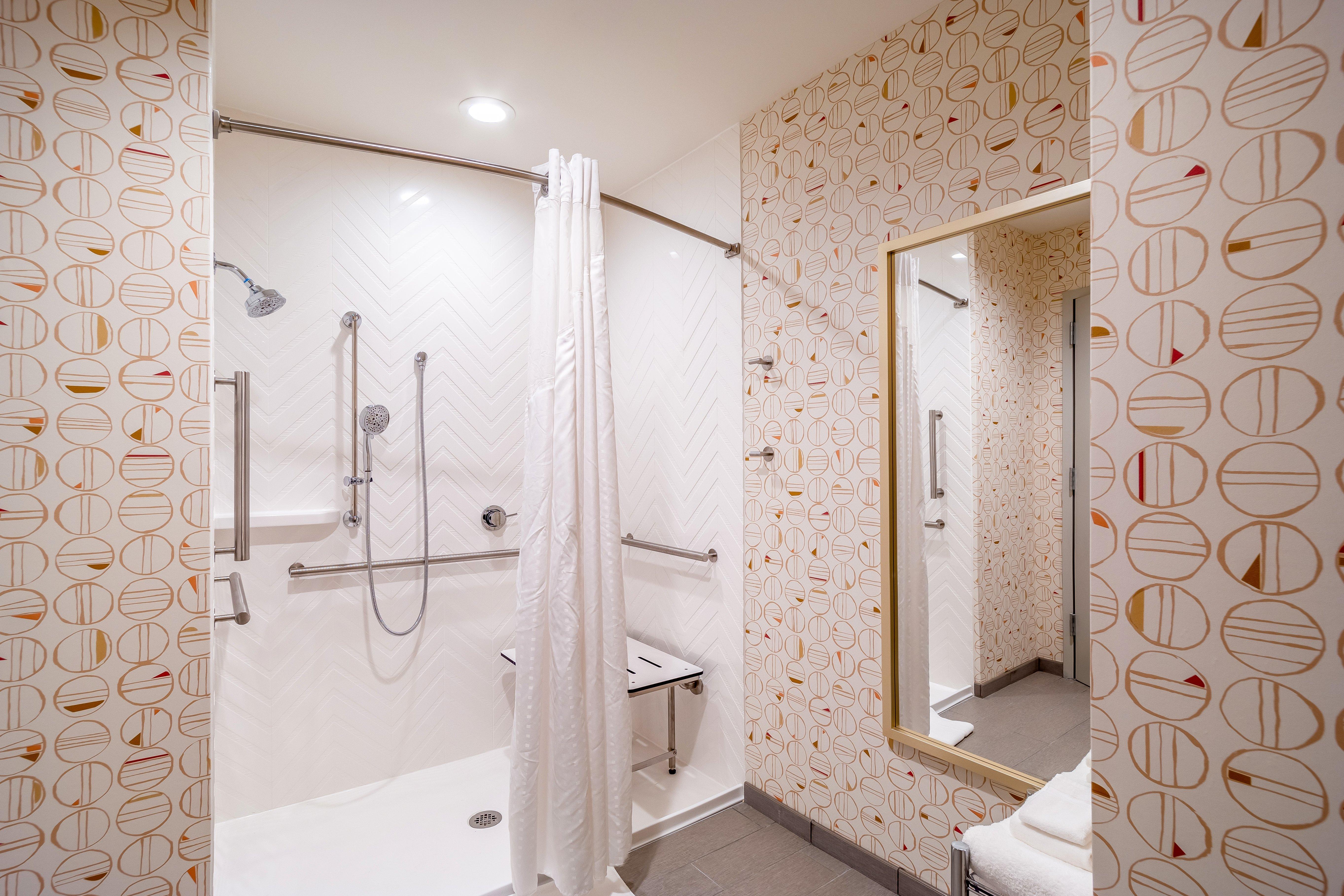 - Downtown By Ihg Hotel 3*