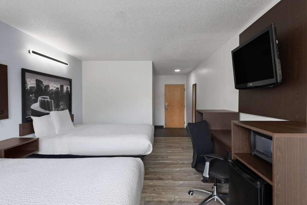 Super 8 By Wyndham Harbison/parkridge Hospital 2*