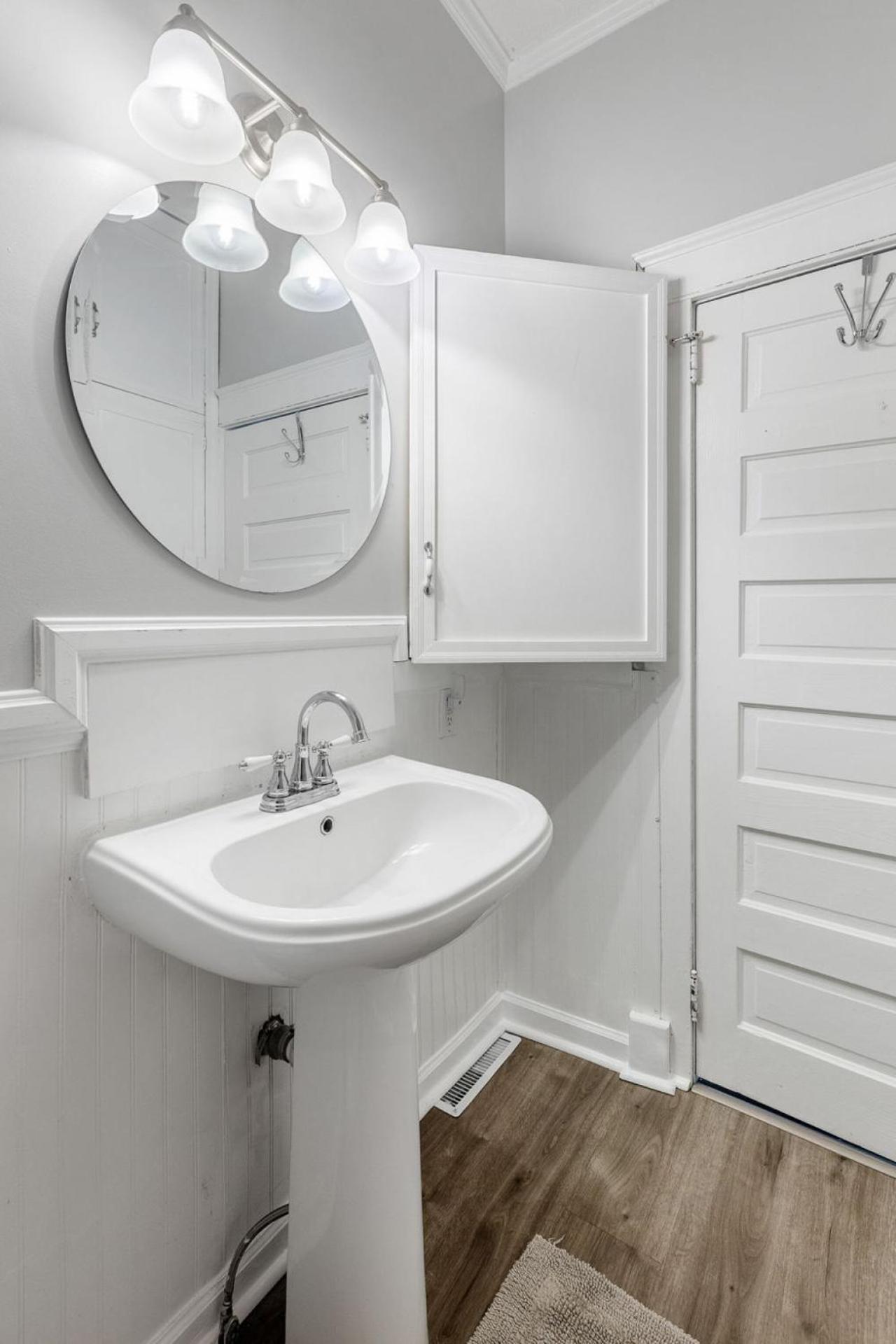 Cottontown 3br - Mins To Usc Holiday home Columbia