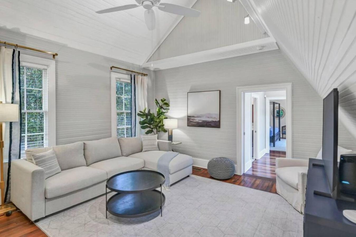 The Wren's Nest 1br 2ba Holiday home Columbia