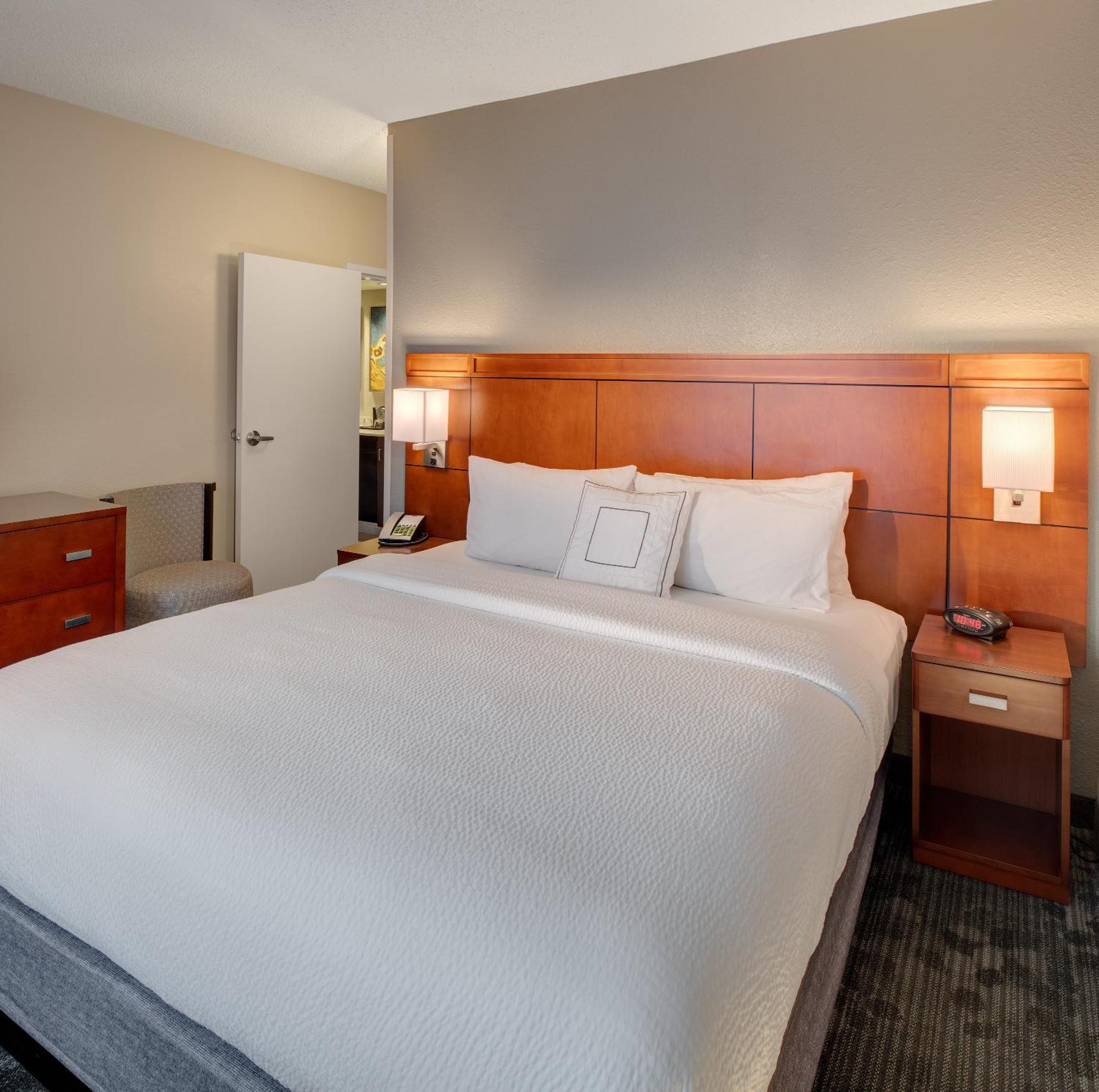 Hotel Courtyard By Marriott Northeast/fort Jackson Area 3*