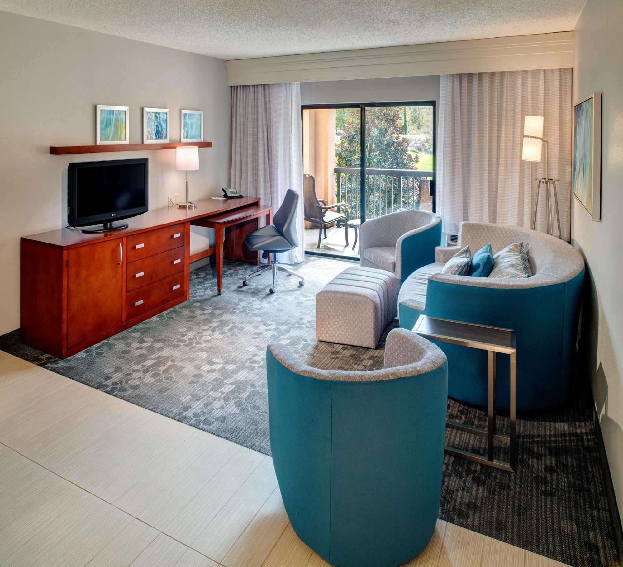 Courtyard By Marriott Northeast/fort Jackson Area 3*