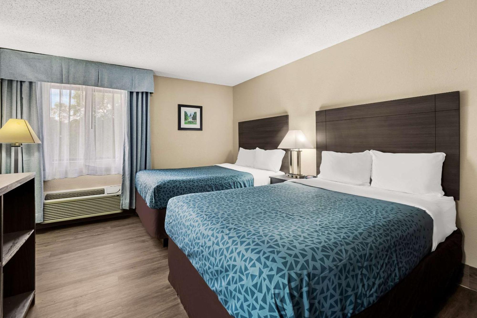Suburban Northwest 3* Columbia
