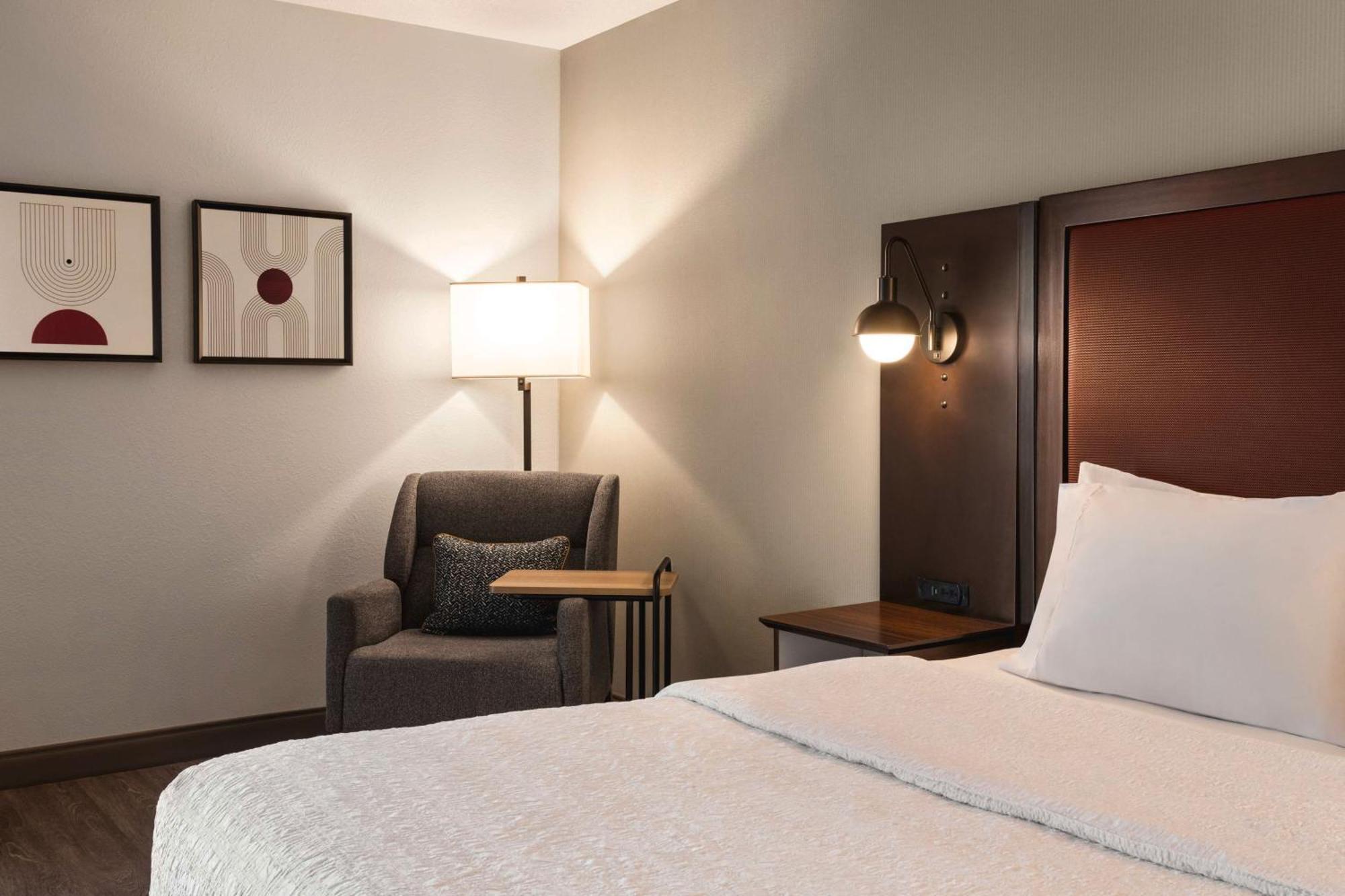 Hotel Hampton Columbia-downtown Historic District Columbia